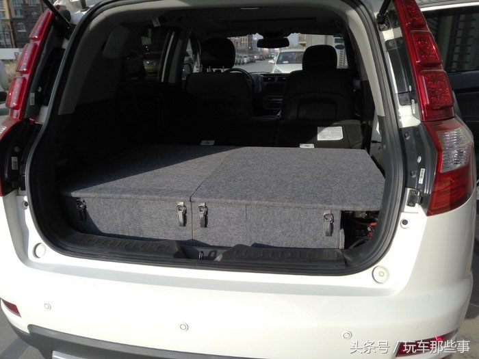 吉利gx7后排座椅放平改床车,吉利全球鹰gx7改装房车