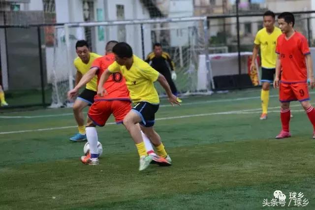 两城镇足球比赛,乡镇足球赛事视频