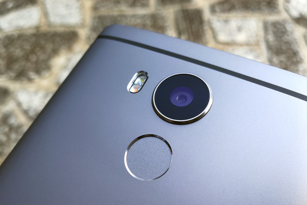 mate8和mate10屏幕对比,阿波罗手机性能