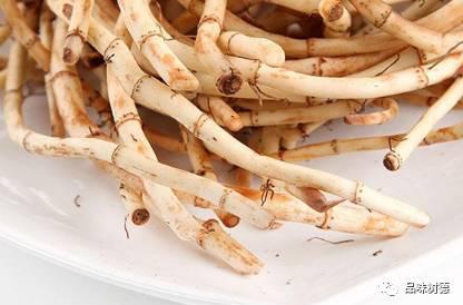 凉拌折耳根叶子方法,清脆爽口折耳根