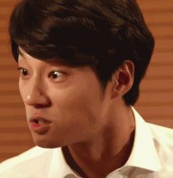 周冬雨鹿晗黄子韬的同款不对称下颌角，值得拥有吗？