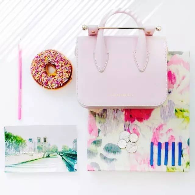 春夏好看实用的包包,告别臃肿绑出时尚感