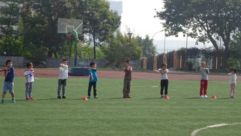 幼儿园小学生活什么样子,小学长什么样的呢