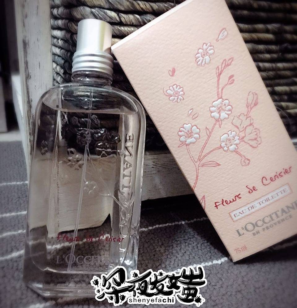 为什么买那么贵的香水,为什么买的香水和小样不一样