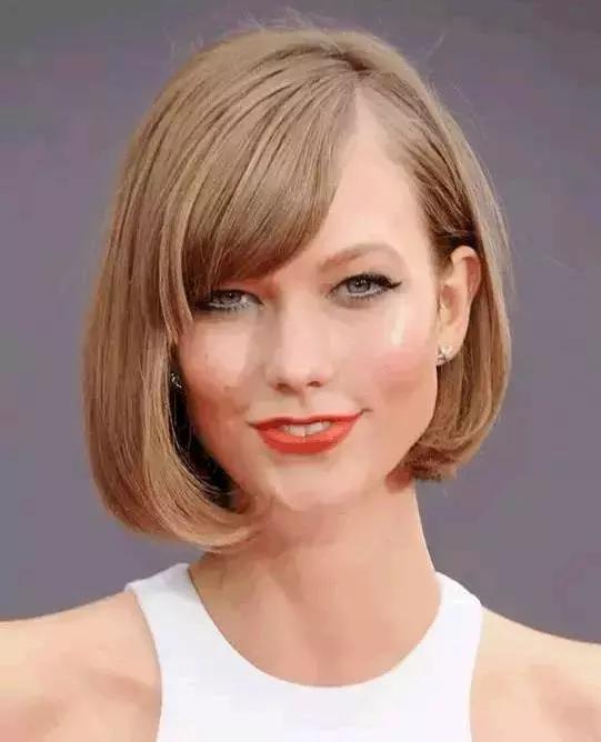 剪了短发不好看,剪了短发不蓬松