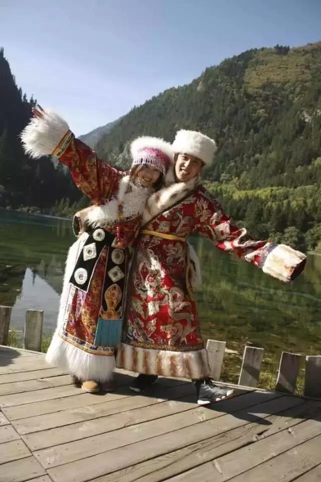 最美的年纪嫁给你最爱的他,喜欢你是一见钟情娶你是毕生梦想