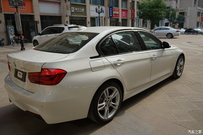 2017款宝马320lim运动试驾,19款宝马320lim运动曜夜版