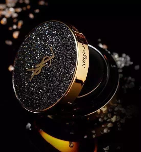 年轻前卫高定ysl美妆强势来袭,祖玛珑遮瑕