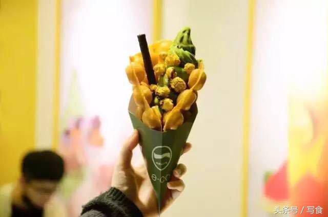 蛋仔冰淇淋有多美味,会爆浆的蛋仔冰淇淋