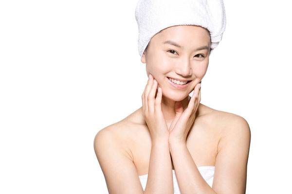 闭合性粉刺如何处理掉,清理闭合性粉刺痘痘