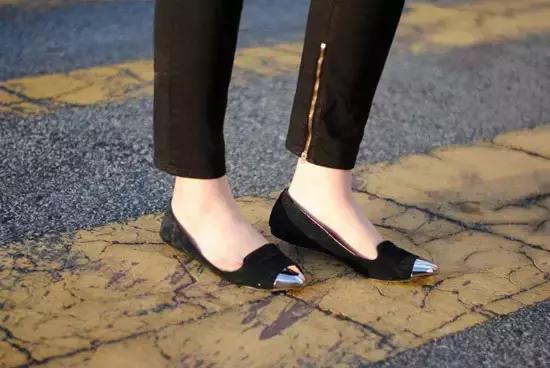 平底鞋怎么搭配好穿,平底鞋如何搭配出高级感