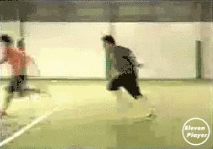 足球过人实用变向技巧教案,足球过人技巧50招图片