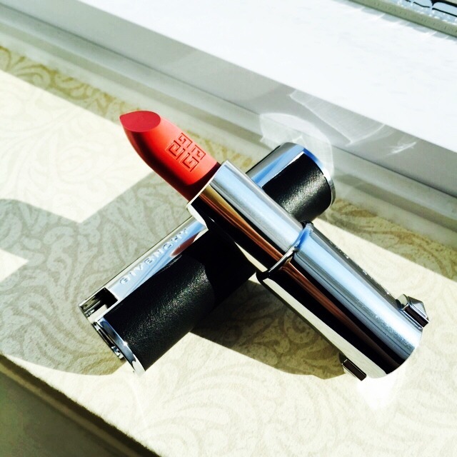 送给妈妈的礼物口红,适合母亲节送的礼物口红