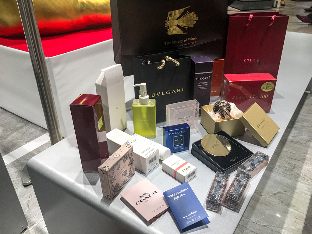 空姐在东京旅游,跟着游东京