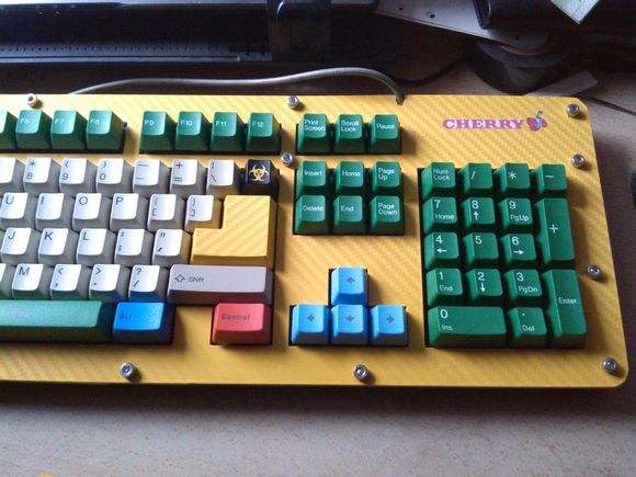 极致性价比的机械键盘,极致性价比键盘