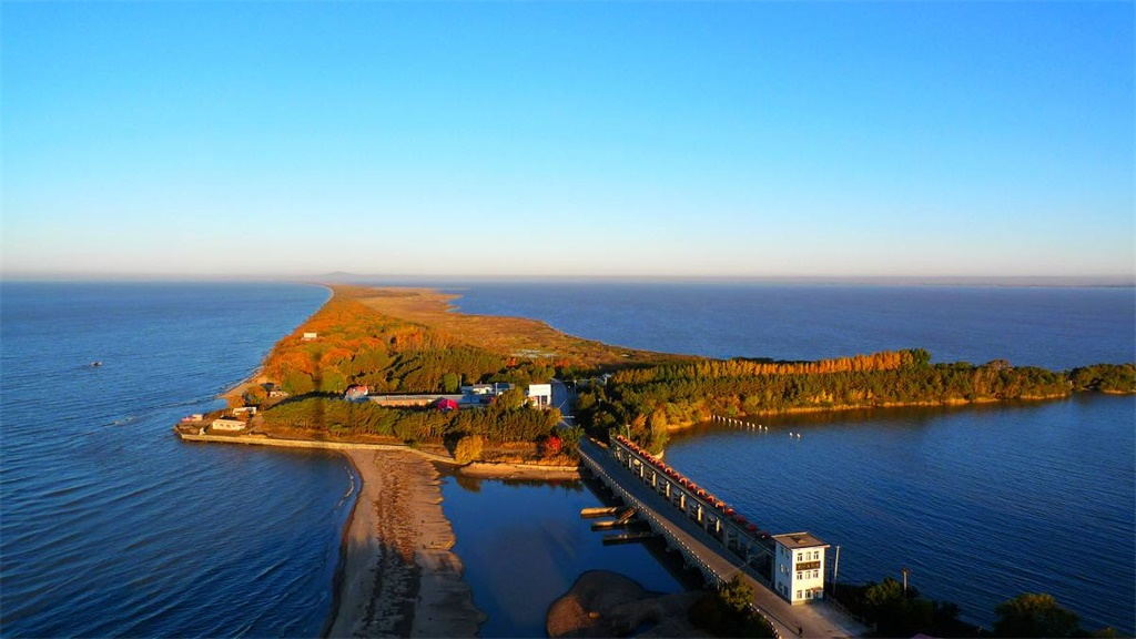 中国四大湖为什么没有青海湖,中国第二大湖相当于青海哪里