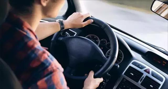 海绵保CEO许贵生：主导保险设计，通过定价权锁定利润