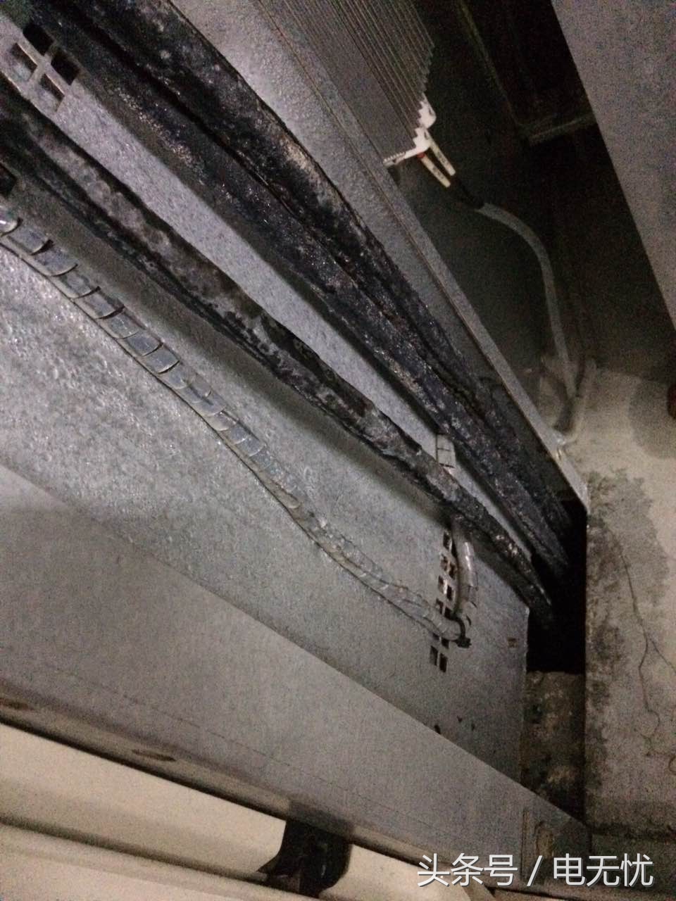 高压开关柜防潮的方法,电器柜潮湿的原因