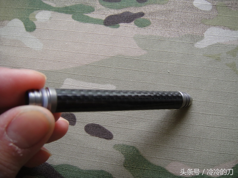 极简风钛合金螺旋战术笔,钛合金战术笔推荐