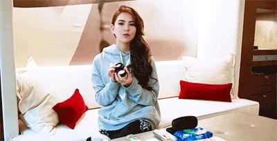 昆凌18岁颜到底用什么，同款50块效果5000块！