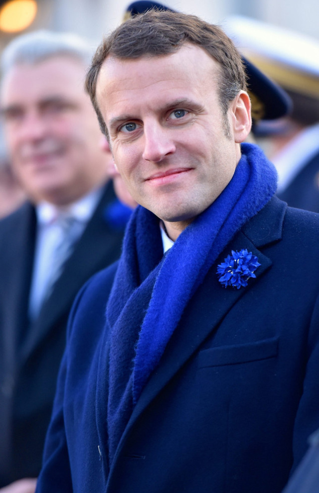 39岁总统帅小伙儿和64岁第一夫人来了！这一种“人生赢家”的人生……