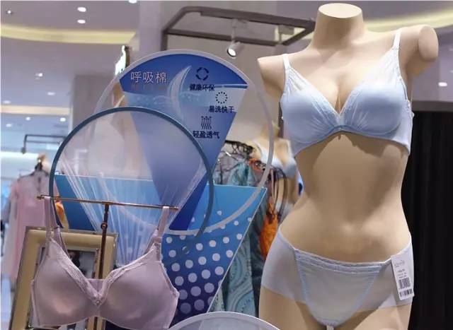 每一次惊喜都是妈妈给的,母亲节该给妈妈点什么