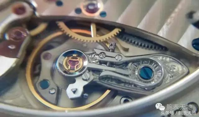 爱彼和劳力士如何选择,有了劳力士日志还需要买什么表