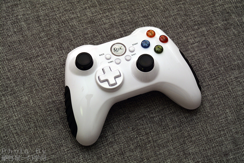 北通阿修罗2无线手柄换电池,北通阿修罗2多模板升级固件