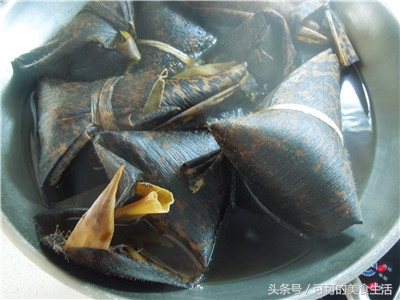 吃什么有助于粽子的消化,粽子难消化要加什么