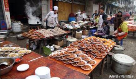 适合穷人的18个创业项目餐饮加盟,适合穷人没本钱的创业小餐饮项目