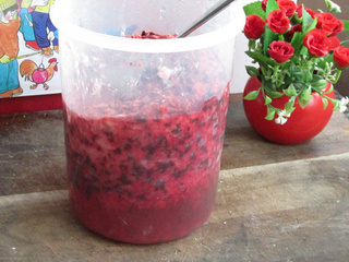 红曲米一包多少克,红曲米50斤袋装的