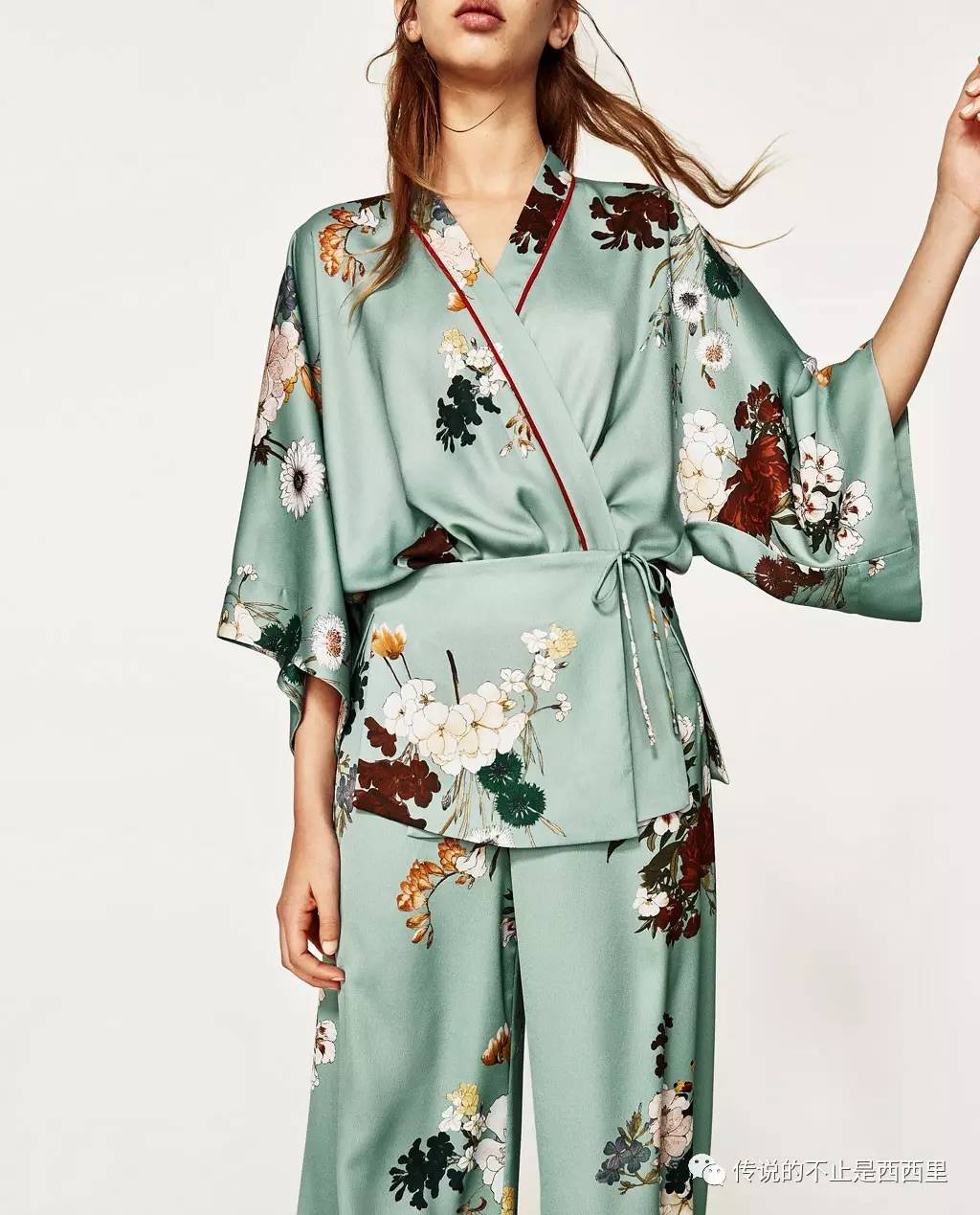 欢乐颂里面的红色外套,欢乐颂礼盒装