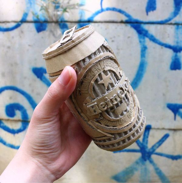 给自己一个买买买的理由,日本小姐姐把快递纸箱玩出了新花样!