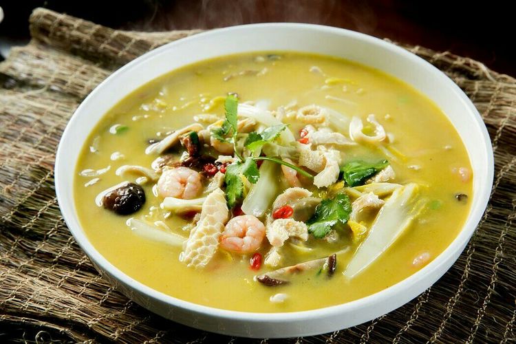 宁波南塘老街介绍,穿越百年的街市