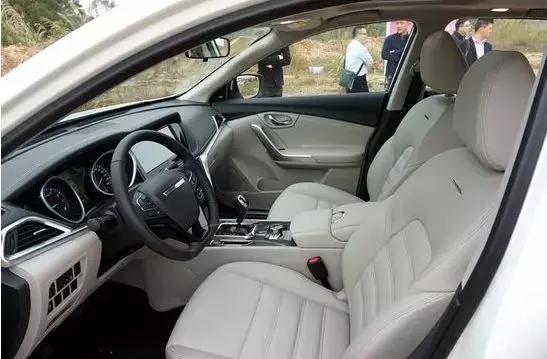 15万的suv选哪个比较好,15万以内最值得买的车suvat变速箱