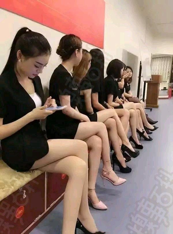 十个经典笑话男朋友,分手两年后的幽默笑话