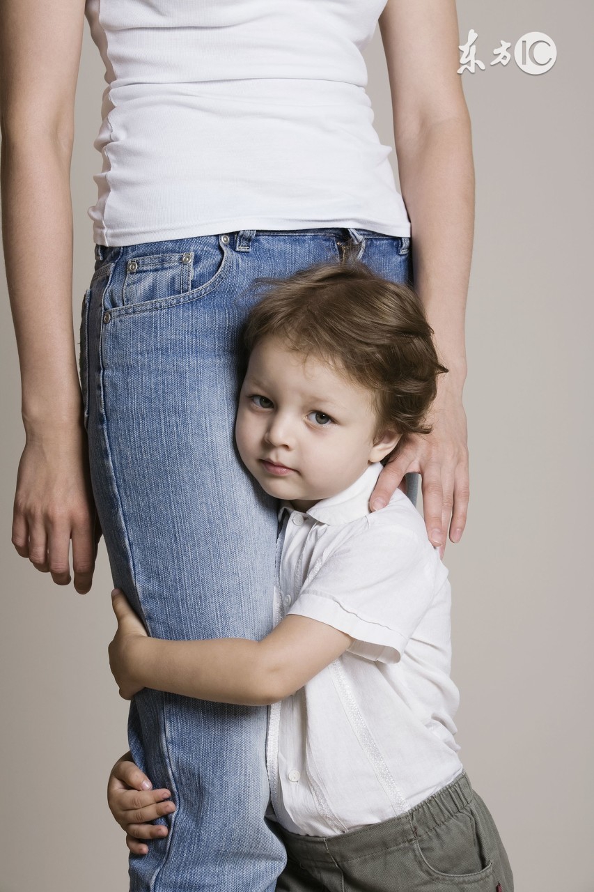 对付胆小的孩子的方法,教你4招解决孩子性格胆小