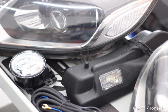 新飞度改灯夜间效果,新本田飞度灯光改装最佳方案