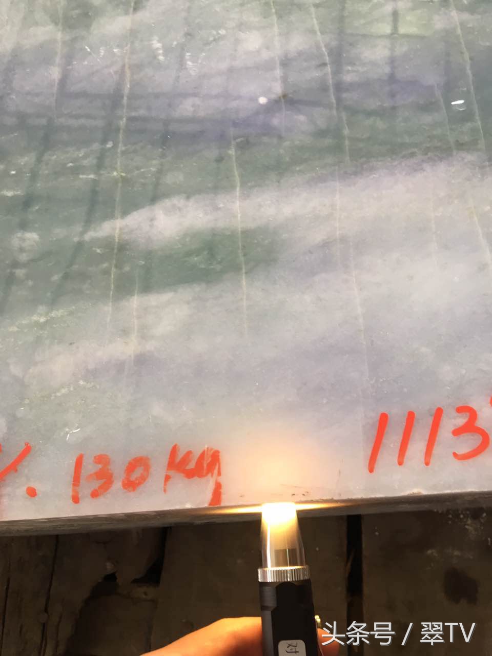 平洲公盘翡翠最新信息,平洲翡翠毛料公盘视频