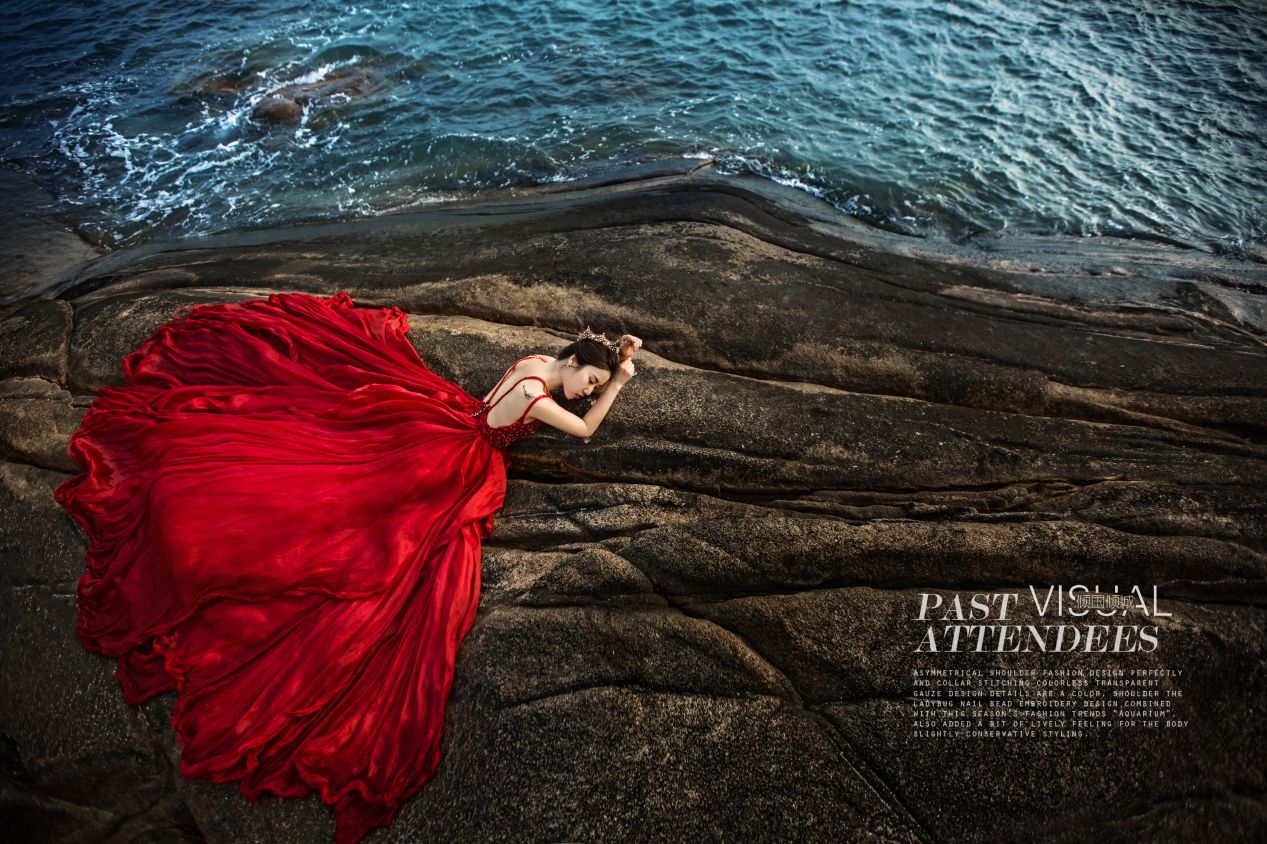 网上订婚纱照怎么选,订婚纱照要注意什么