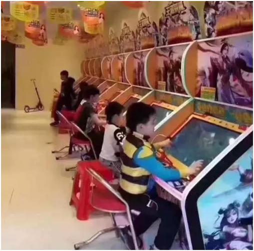 手柄摇杆的原理,游戏手柄的摇杆是不是狗鼻子做的