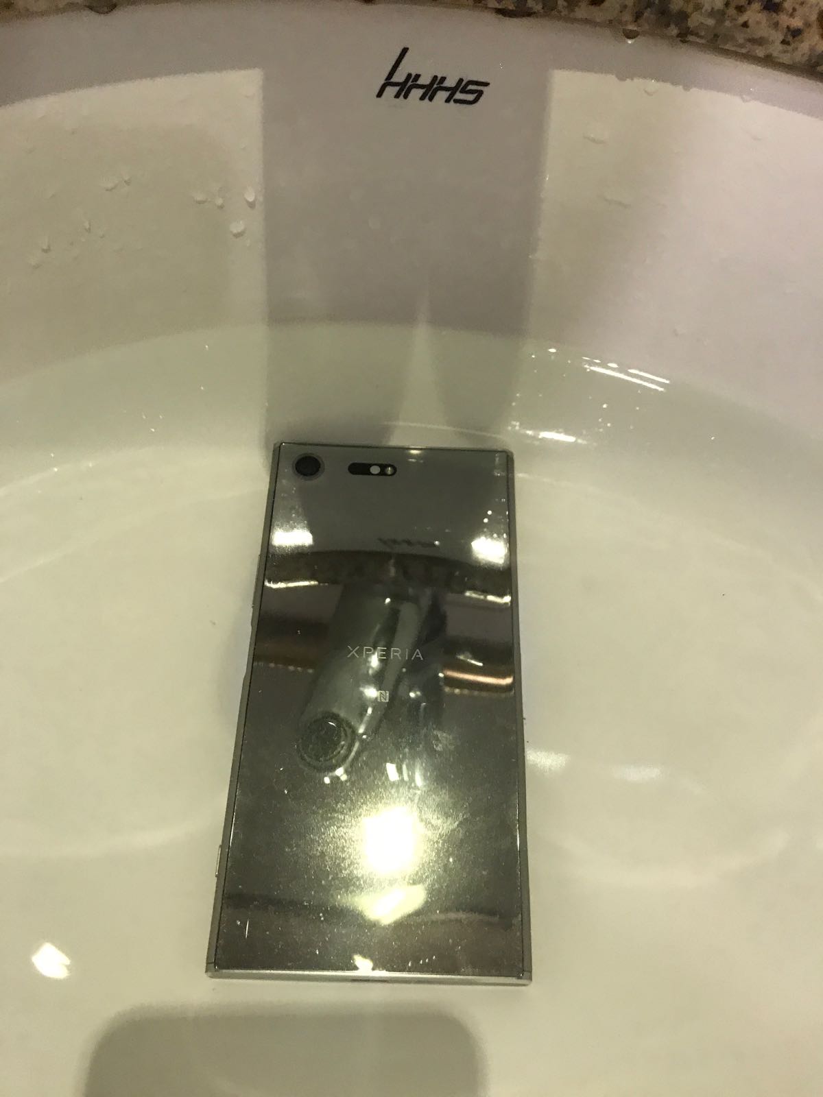 索尼xperiaxzpremium港版,开箱索尼xperia1ii