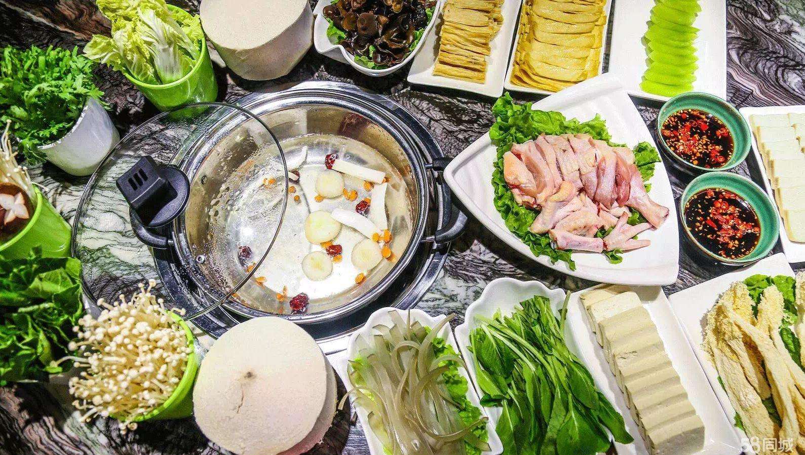 卖一份19元自助小火锅能挣几块钱,人均消费30元小火锅