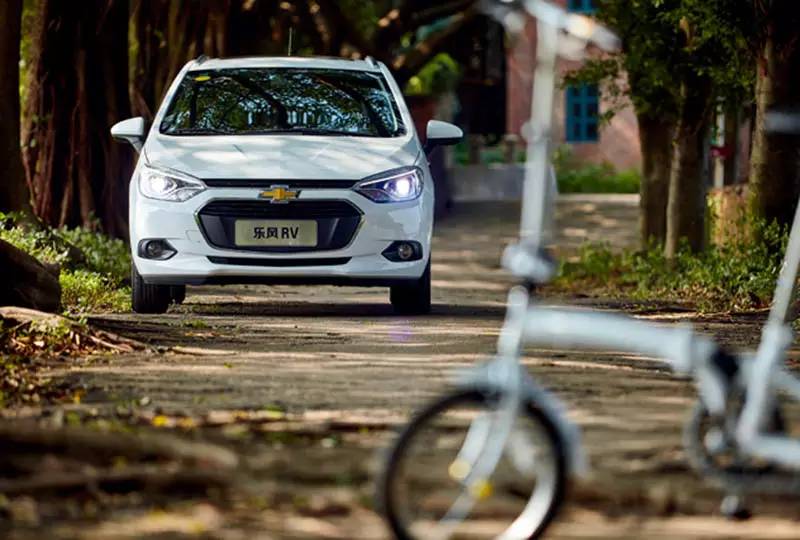 雪佛兰乐风rv车身抖动,雪佛兰乐风rv改装图片