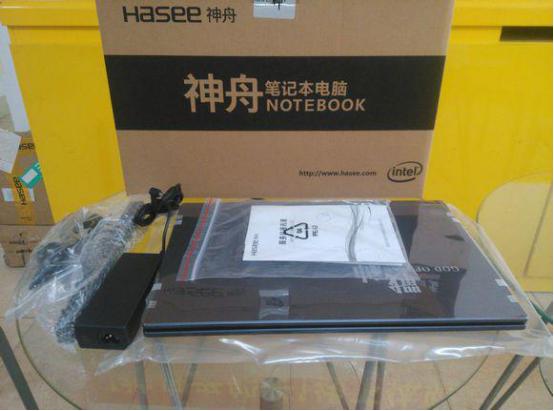 同学2000多买了台战神本玩LOL，竟然还自带固态硬盘