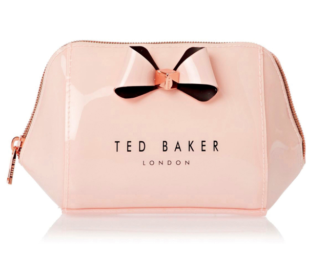 rihanna美妆带货,rihanna美妆产品