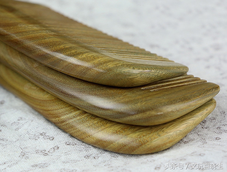 你了解檀木手串吗,檀木的手串有什么好处