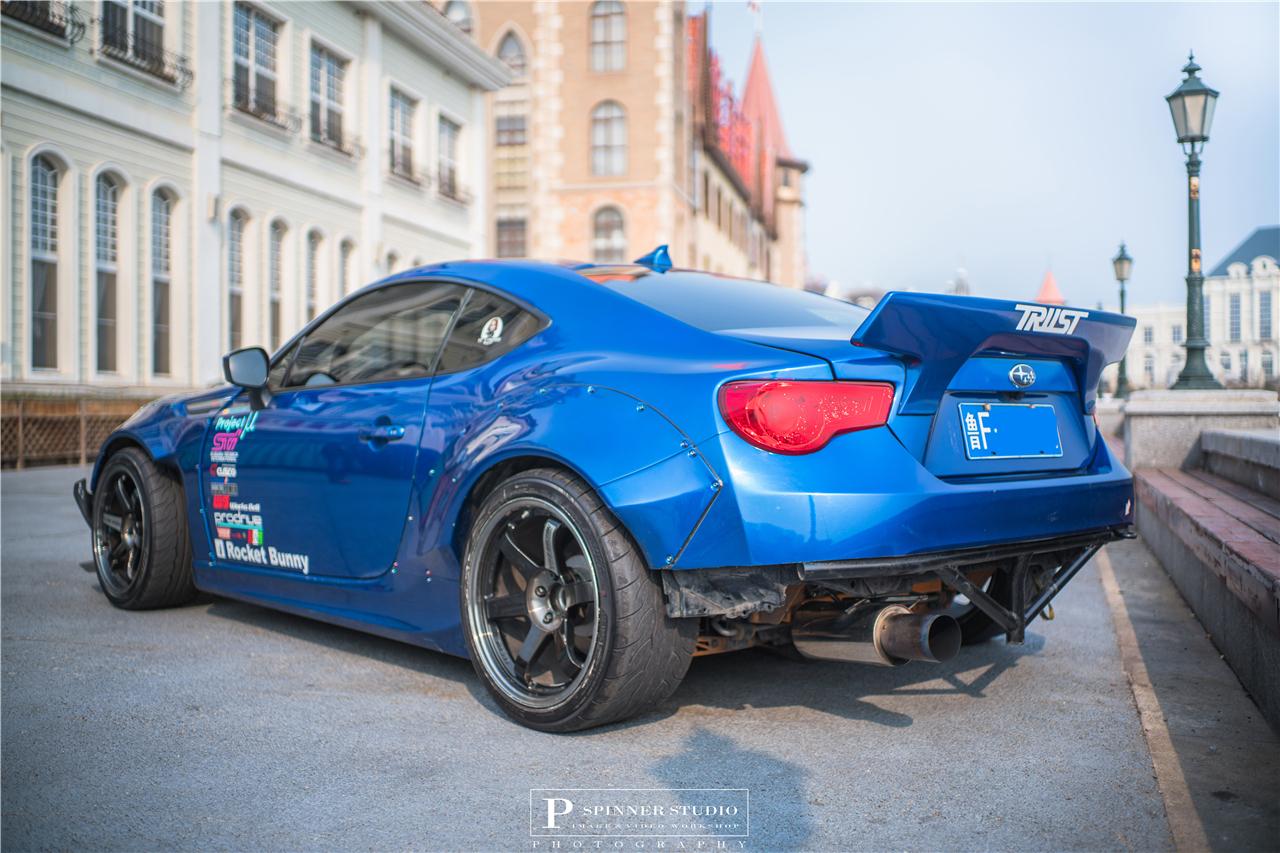 德州车主爆改日产350z,斯巴鲁brz改装成功案例