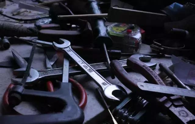 盘点街头即将消失的手艺人,即将消失的老手艺图片