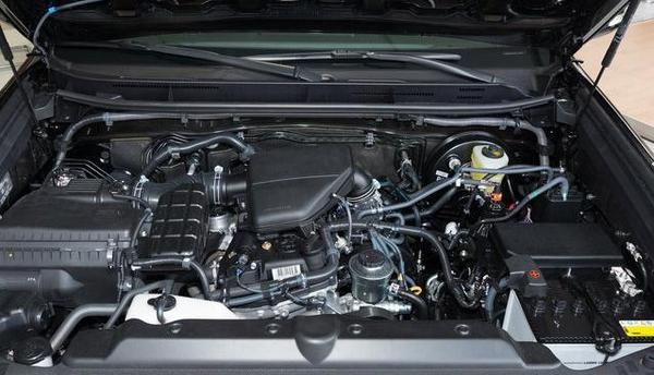 瞎洗车就是毁车三个地方不能洗,洗车8大注意事项不重视等于毁车